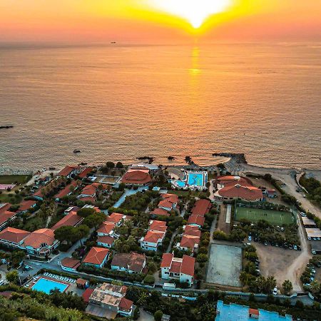 Villaggio Torre Ruffa Robinson Capo Vaticano Kültér fotó