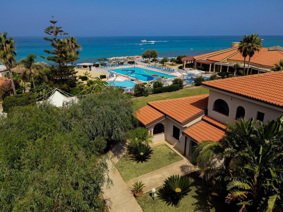 Villaggio Torre Ruffa Robinson Capo Vaticano Kültér fotó